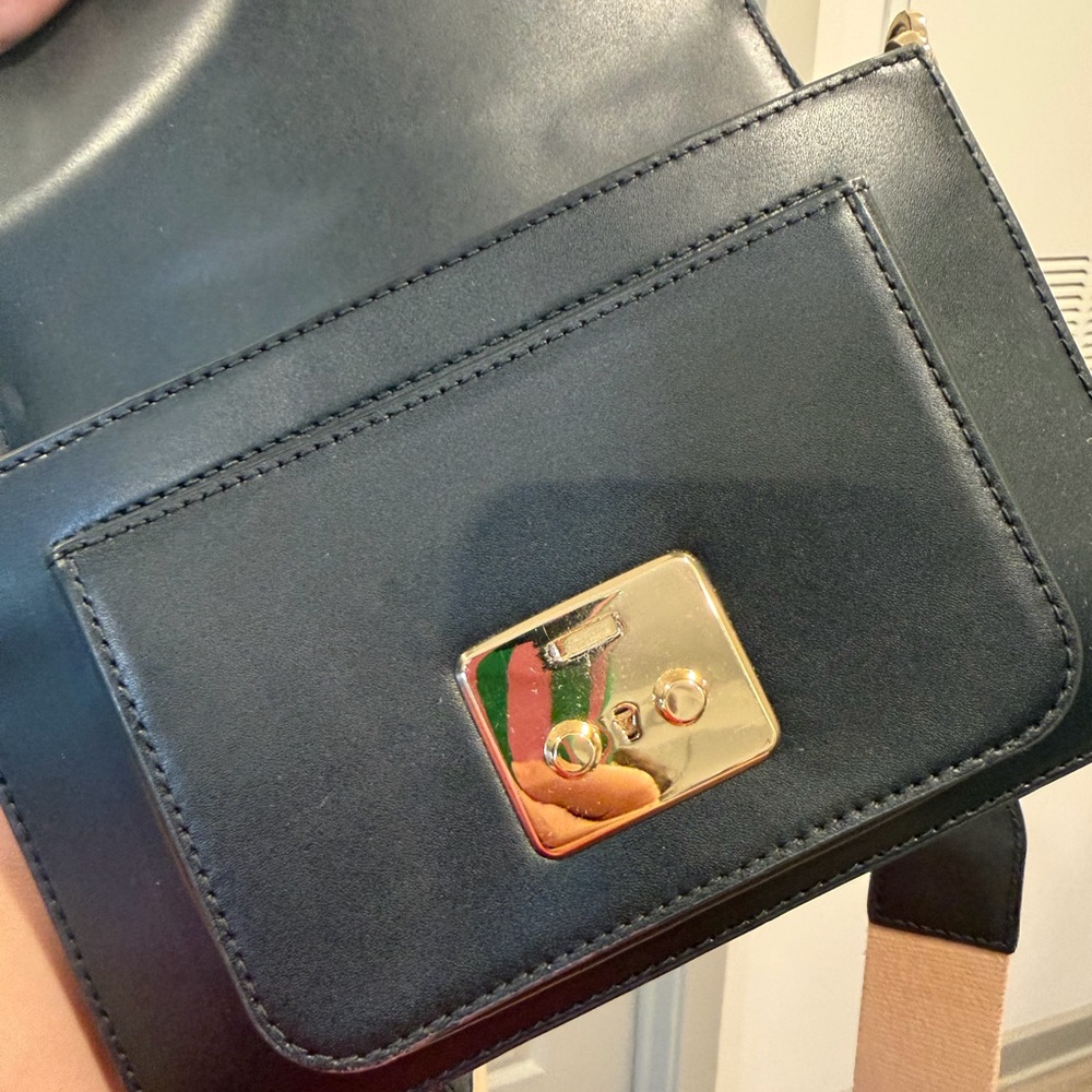 Michael Kors Black and Tan Crossbody Bag - Picture 9 of 16